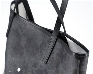 GENTILBANDIT ハンドバッグ　ミニトートバッグ　ブラックカモ　黒　迷彩 GENTILBANDIT ハンドバッグ ミニトートバッグ ブラックカモ 黒 迷彩